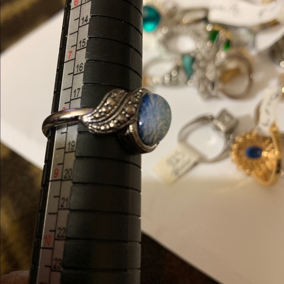 Rare Vintage Avon Silver Tone Blue Opal & Faux Marcasite Accents Ring size 8 - Picture 6 of 6